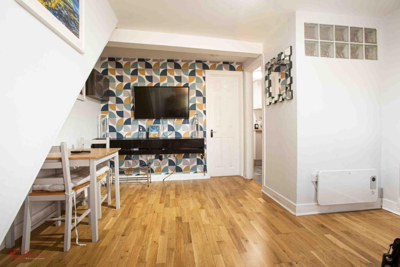 Near Beach - Sv - Ground Floor Small 1 Bedroom - Self Check In Weymouth Zewnętrze zdjęcie
